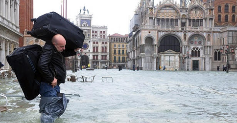 Banjir-di-Venesia.jpg