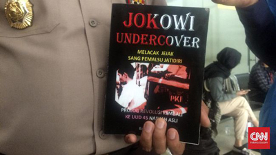 Buku-Jokowi-undercover1.jpg