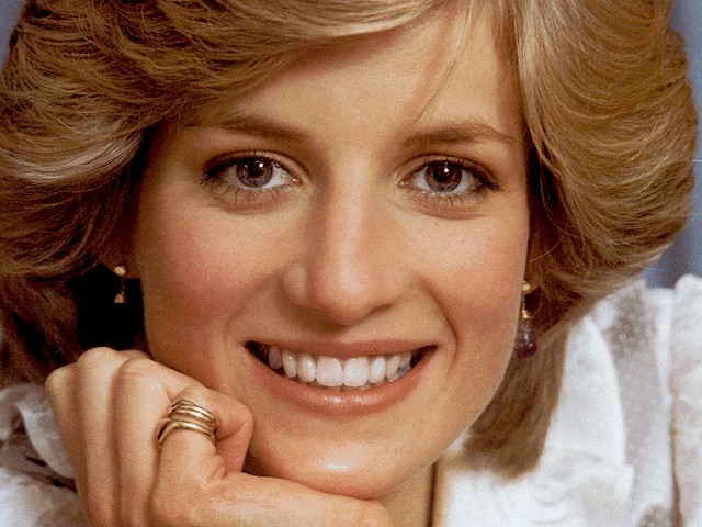 Diana--Princess-of--Wales-princess-diana-150266_640_480.jpg