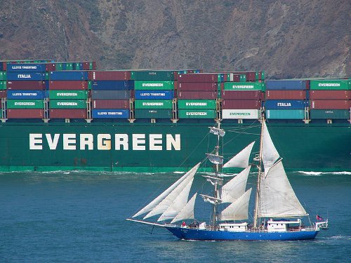 Evergreen-container-ship-Jef-Poskanzer.jpg