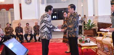 Gubernur-Terima-DIPA-Jokowi1.jpg
