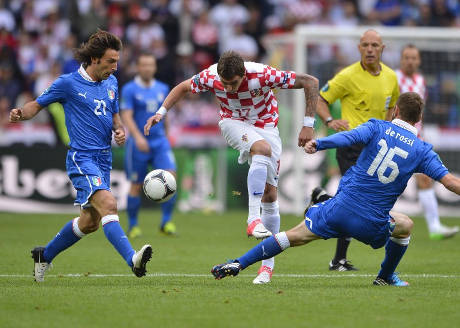 Hasil_Pertandingan_Kroasia_vs_Italia.jpg