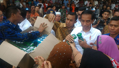 Jokowi-kunjungi-korban-gempa1.jpg