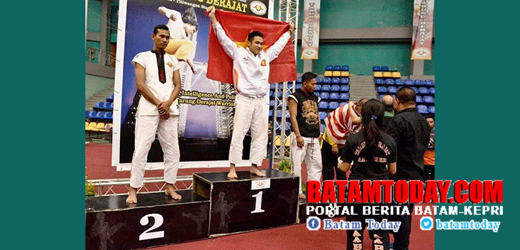 M_Fahrizan-juara-II-medali-perak-tingkat-Asia.gif