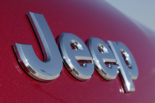 jeep-logo.jpg