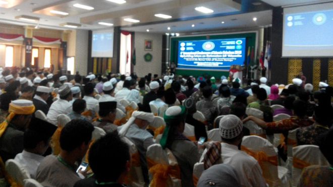 konferensi_islam_by_ekowidianto.jpg